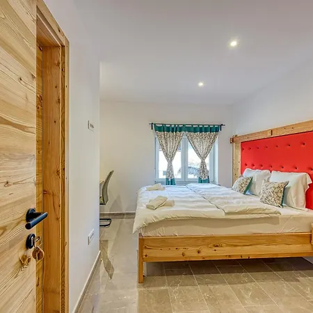 ゲストハウス Viktor Rateče