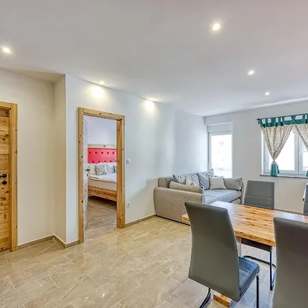 招待所 Viktor Rateče